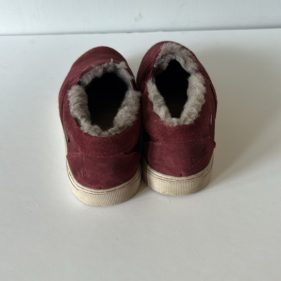 Cougar Women’s 7 Burgundy Slip-On Shoes Cozy Suede Shearling Warm Fall Spring - Picture 5 of 9